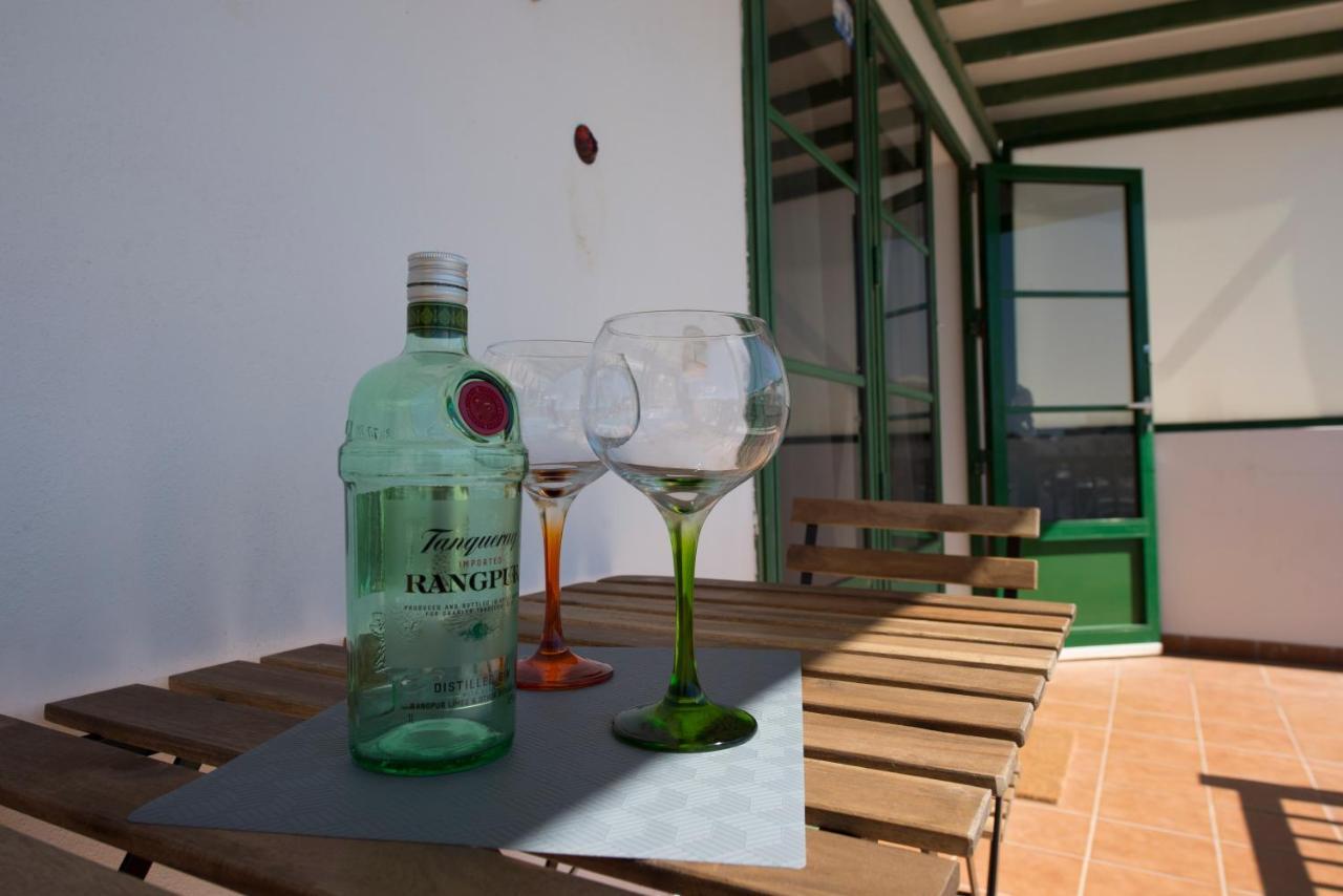 El Gin Apartment Playa Blanca  Ngoại thất bức ảnh